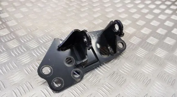 Lexus RX 450H Engine mounting bracket 1232531060