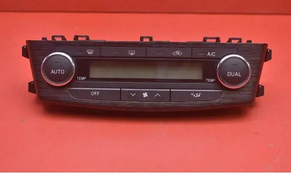 Toyota Avensis Verso Climate control unit 55900-05340