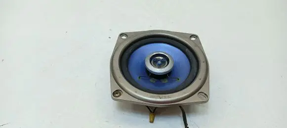Mitsubishi 3000 GT Front door speaker 