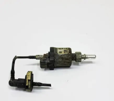 Ford Transit - Tourneo Connect Webasto auxiliary heater fuel pump AV619350AA