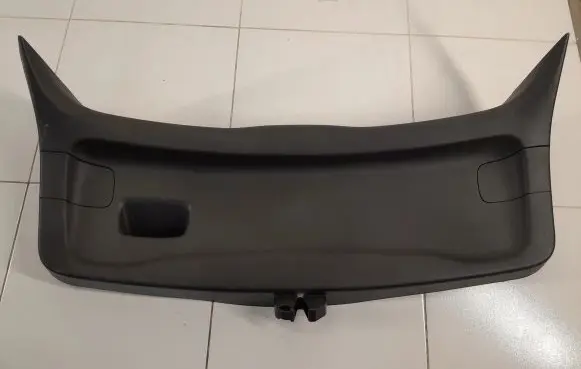 Opel Astra K Tailgate trim 39066899
