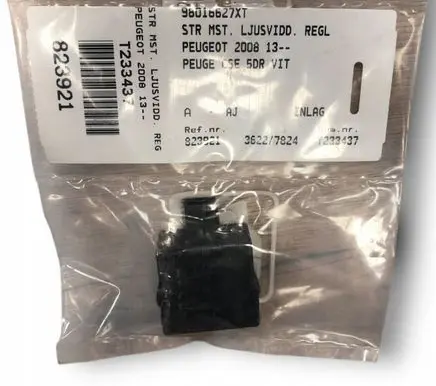Peugeot 208 Light switch 98016627XT
