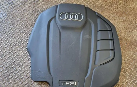 Audi Q5 SQ5 Engine cover (trim) 80A103925D