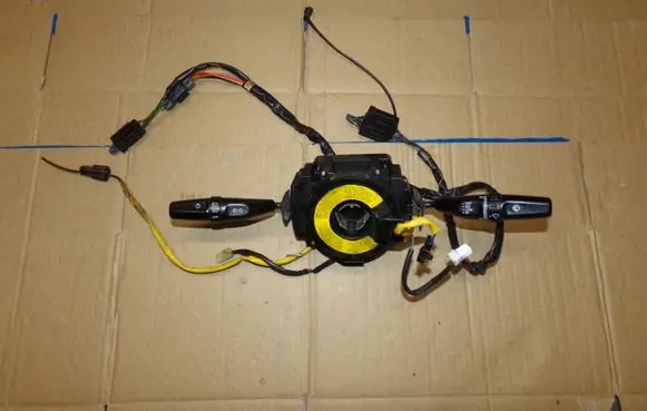 KIA Joice Wiper turn signal indicator stalk/switch