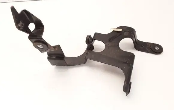 Jaguar XJ X350 ABS pump bracket 