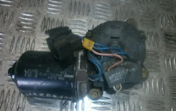 Mazda 626 Wiper motor 8491003972