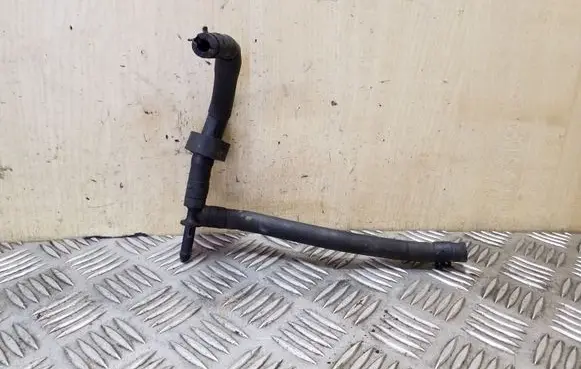 Volkswagen Golf VI Engine coolant pipe/hose