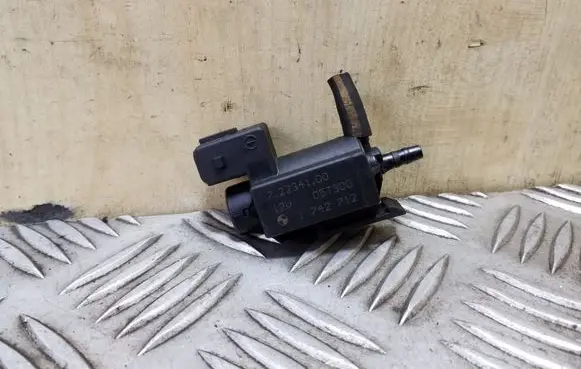 BMW 5 E60 E61 Turbo solenoid valve 72234100 1742712