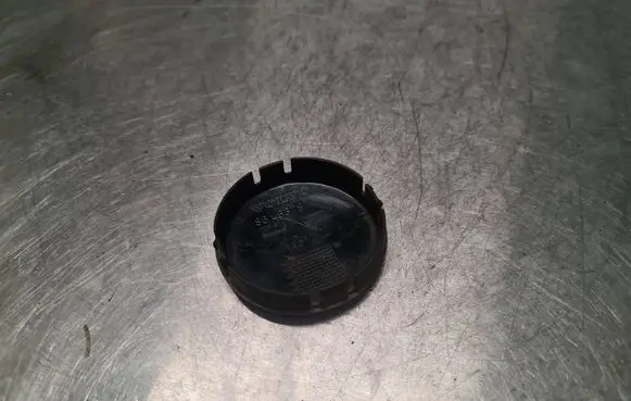 Volvo S60 Original wheel cap 8646379 112501