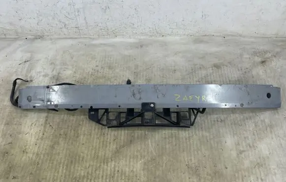 Opel Zafira B Front bumper cross member 24460537