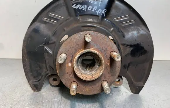 Subaru Legacy Front wheel hub