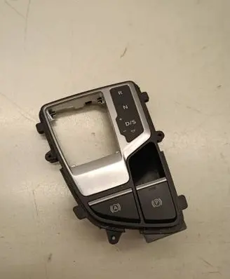 Audi A5 Gear shifter surround trim plastic 8W2713111C 0894539