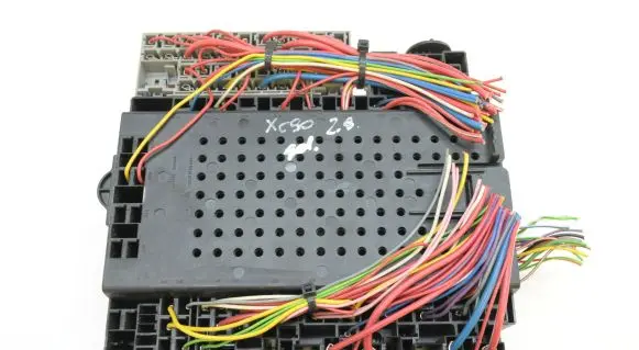 Volvo XC90 Fuse box set 08696040