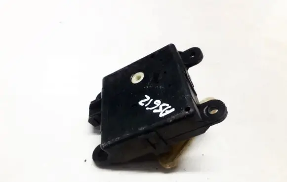 Nissan Primera Air flap motor/actuator 3T05030820 020914