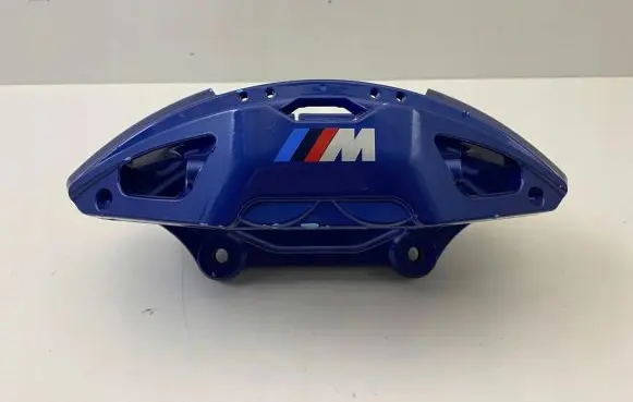 BMW 5 G30 G31 Front brake caliper p4.40-44