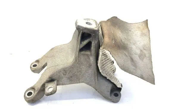 Audi A4 S4 B8 8K Engine mount bracket 8K0199388E RA7PT AI995W7