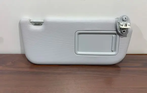 Toyota Prius (XW50) Sun visor