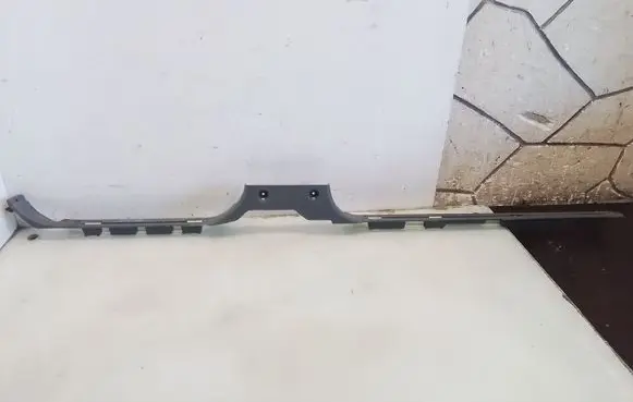 Mercedes-Benz ML W163 Front sill trim cover A1636860736