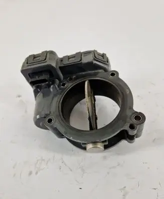 Mercedes-Benz C W205 Electric throttle body valve A6510900470