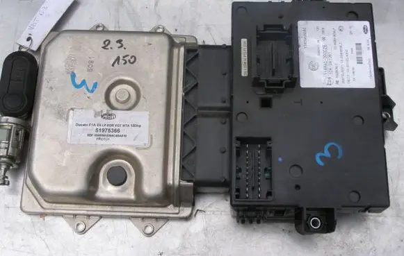 Fiat Ducato Wing mirror control module 51975366