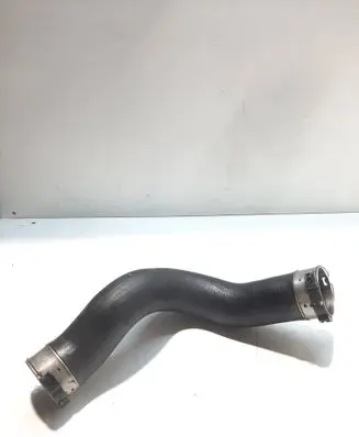 BMW 5 F10 F11 Intercooler hose/pipe 8571897