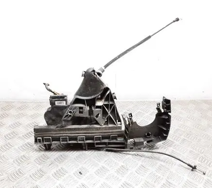 Volvo S40 Front door lock 30699784 985914101 30699109