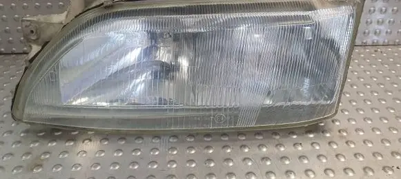 Ford Escort Headlight/headlamp 98AG13006AA
