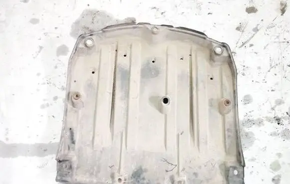 Lexus IS 220D-250-350 Engine splash shield/under tray