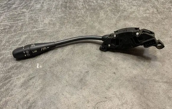 Mercedes-Benz CLK A209 C209 Cruise control switch 