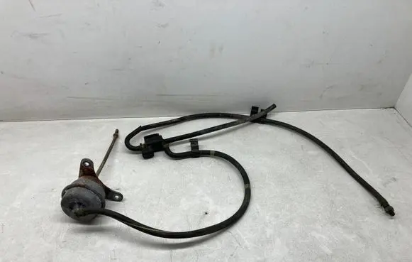 Volkswagen Touareg II Vacuum valve 72819706 20090820 7G9N12A627BB