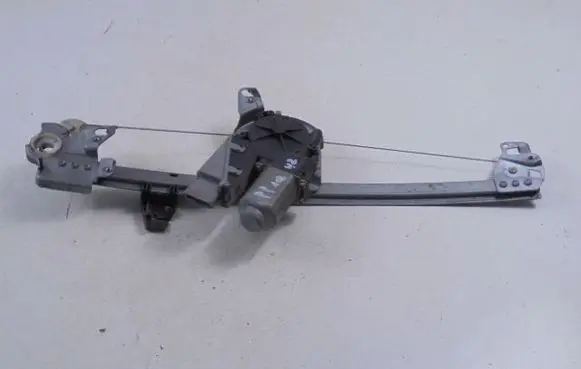 Citroen C3 Front door window regulator with motor 400618F