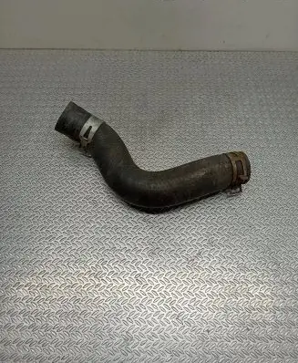 Suzuki Grand Vitara I Engine coolant pipe/hose