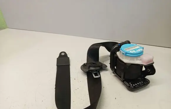 Audi Q3 8U Front seatbelt 8U0857706A