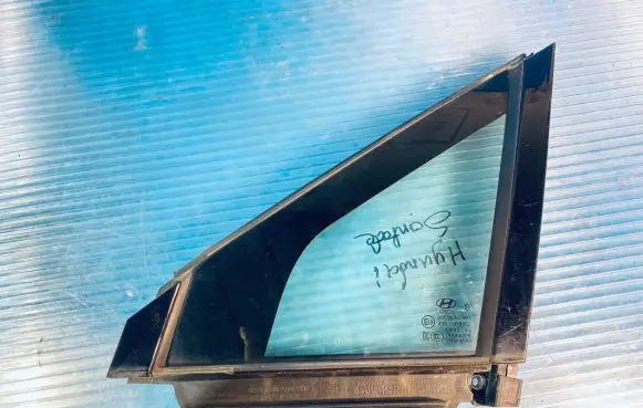 Hyundai Santa Fe Front door vent window glass four-door 43R019702 A004138 DOT736AS2M43