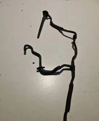 Coolant pipe/hose