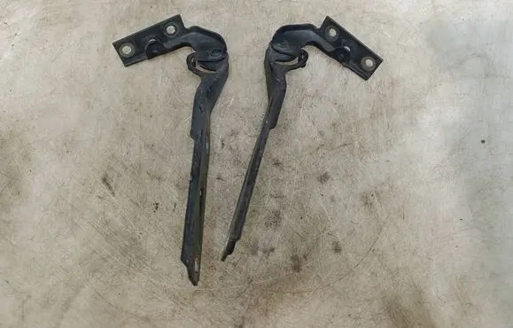Audi A4 S4 B6 8E 8H Engine bonnet/hood hinges 8E0823302E 8E0823301E