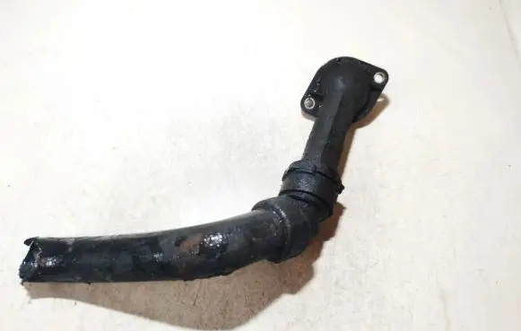 Volkswagen PASSAT B5 Engine coolant pipe/hose 038121121b 06b121121