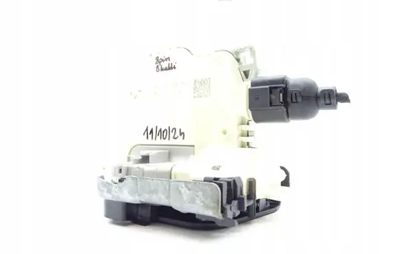 Audi A4 S4 B9 Rear door lock 4G0839016F