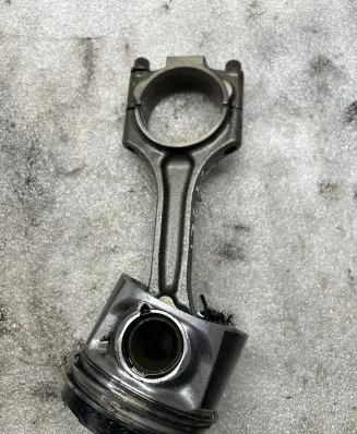 Volvo XC60 Piston 