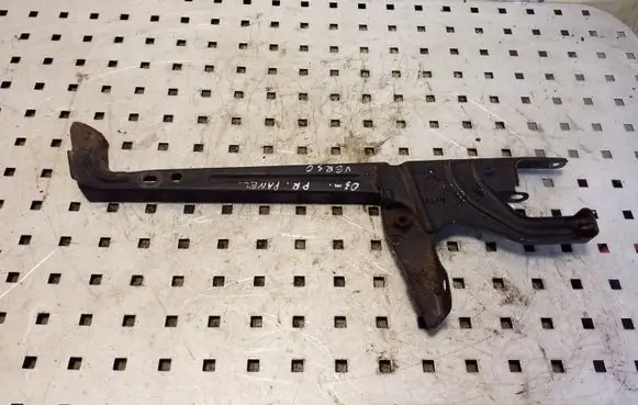 Toyota Corolla Verso E121 Side radiator support slam panel 
