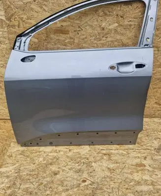 KIA Sportage Front door