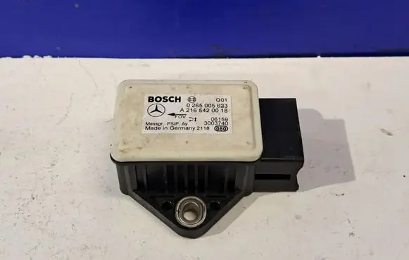 Mercedes-Benz E W211 ESP acceleration yaw rate sensor A2165420018