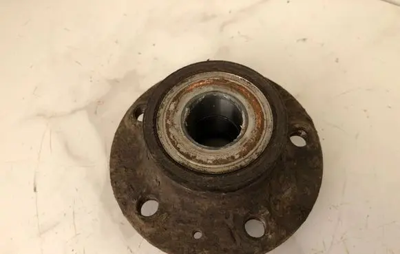 Audi A4 S4 B8 8K Rear wheel ball bearing 
