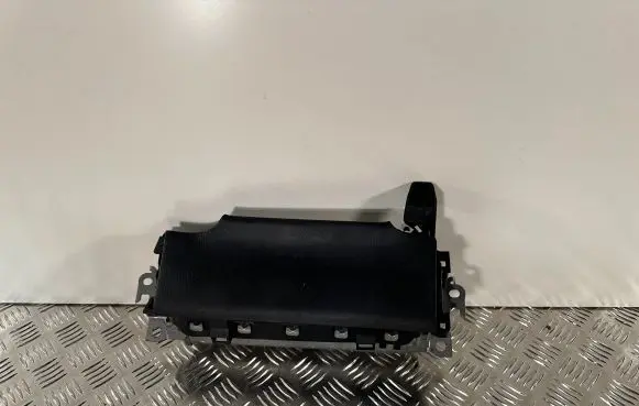 Lexus UX Knee airbag TG13D04001 1D0G88119M5W 0589P1000739