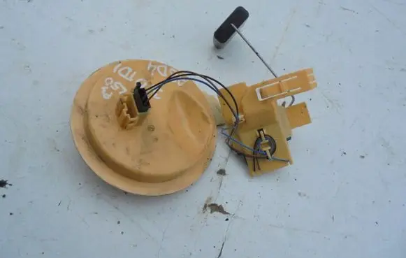 Audi A8 S8 D4 4H Fuel level sensor POMPAPYWAK