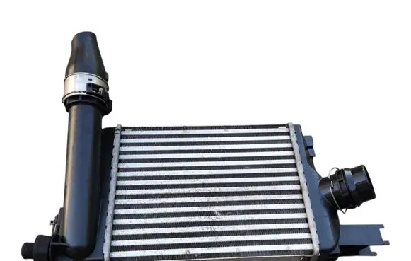 Renault Clio IV Intercooler radiator 144963014R