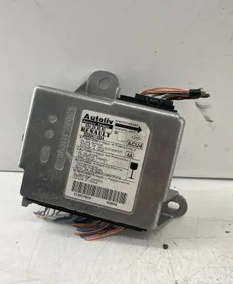 Renault Megane II Airbag control unit/module 8200411004 E170RJ75213 604289600