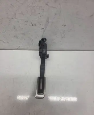Audi S5 Accelerator throttle pedal 8K1723523A 08112011 6PV00950521