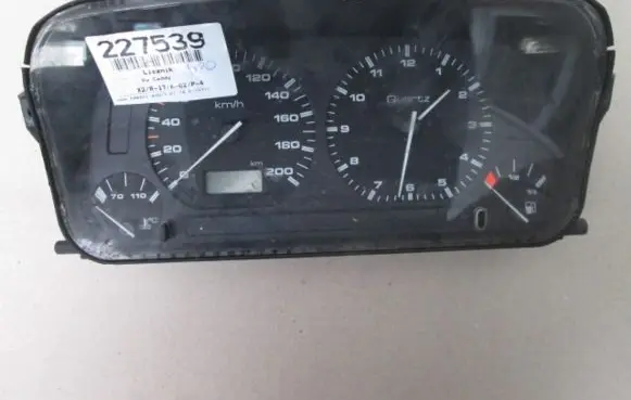 Volkswagen Caddy Speedometer (instrument cluster)