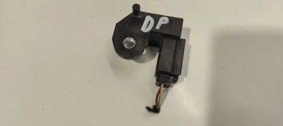 Citroen C6 Airbag deployment crash/impact sensor C6143207852 550903000 9636982680